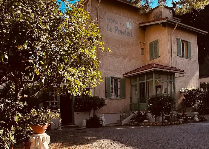 Hotel Le Ponteil Antibes photo